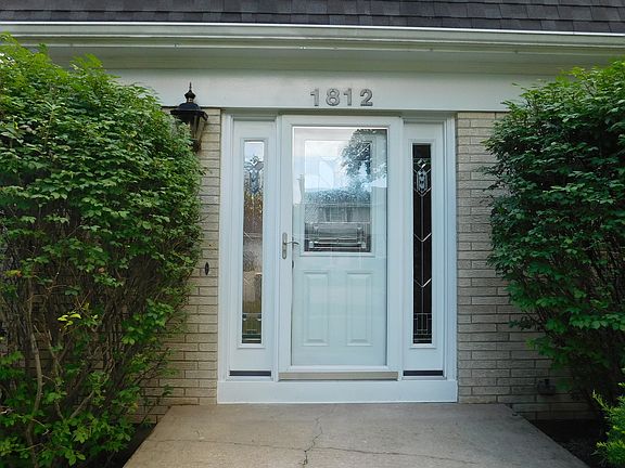 2nd image of 1812 Margaret Ln