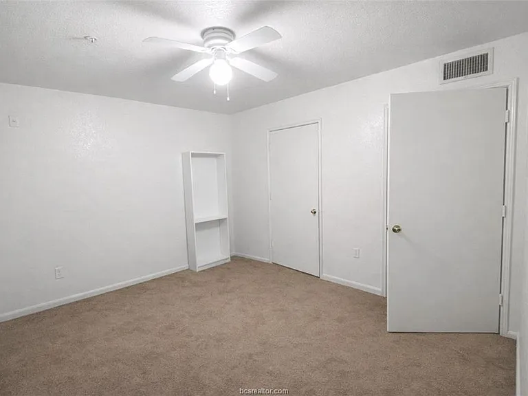 515 Southwest Pkwy #103 — Photo 7