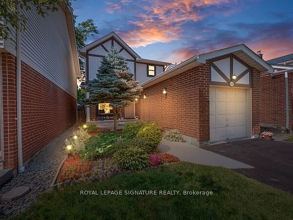 4th image of 4212 Stonemason Cres