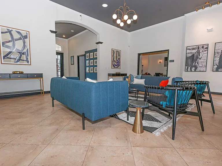 Worthington Point Apartments — Photo 35