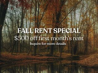 827 Valley Oaks Ln #P, Centerton, AR 72719