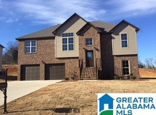 5074 Meadow Lake Crst, Bessemer, AL 35020