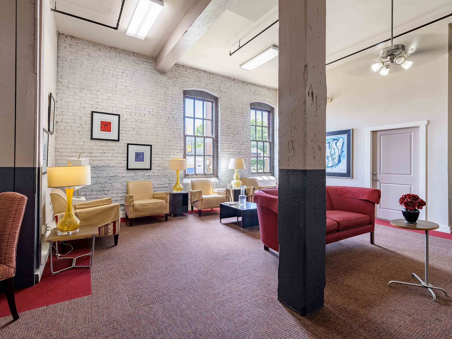 Nantucket Lofts — Photo 3
