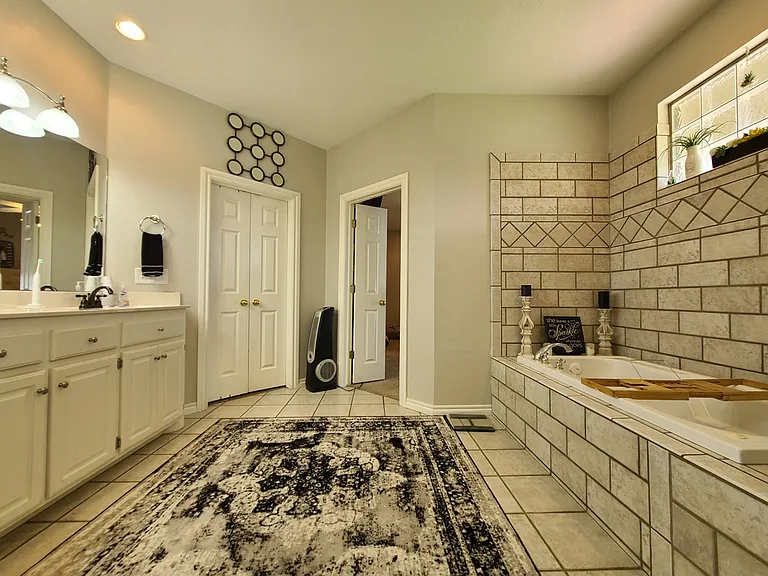 413 Hamptonridge Rd — Photo 27