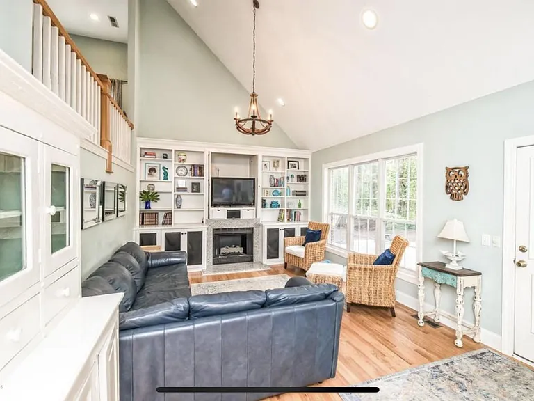 106 Oxmoor Pl — Photo 33