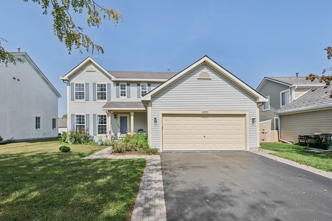 Fox Chase Dr-S1909-001.jpg