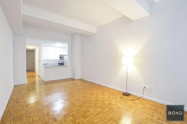 Rented by Bond New York | media 2