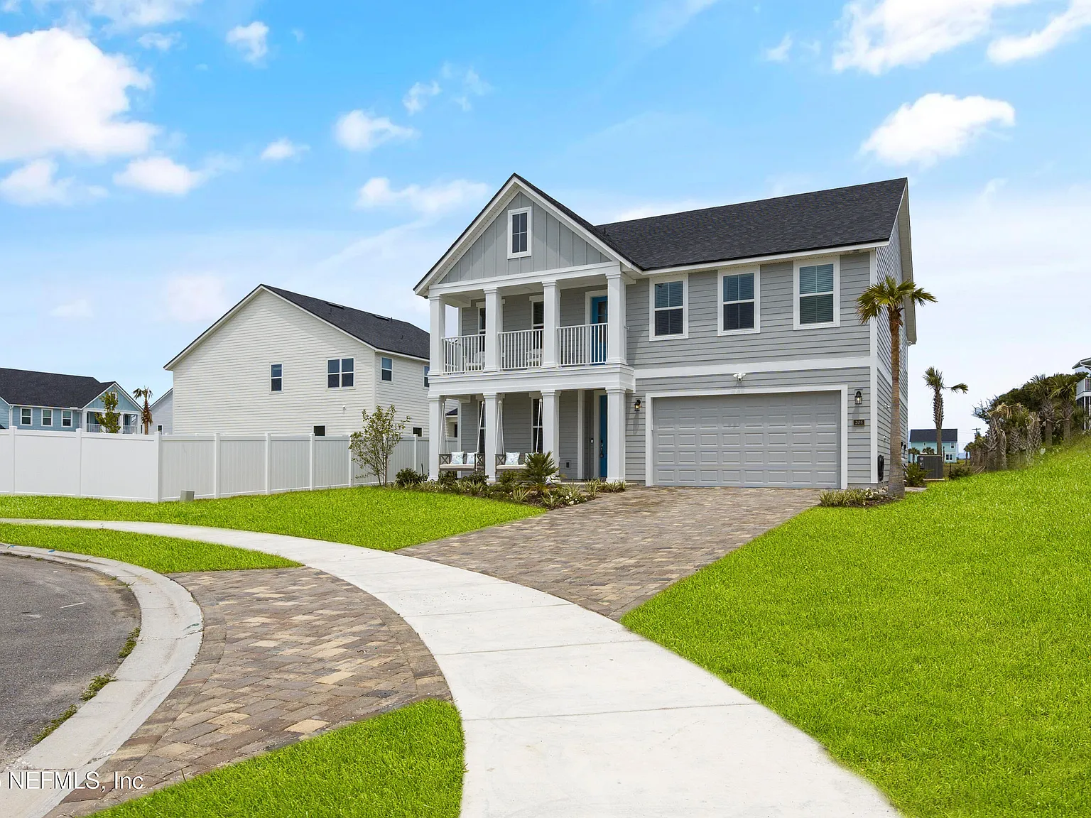 5 bed, 4.0 bath, 3340 sqft, $6,750 — Photo 2