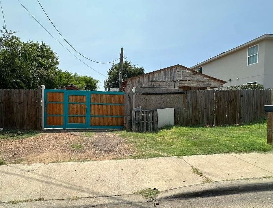1st image of 2212 Maryland Ave