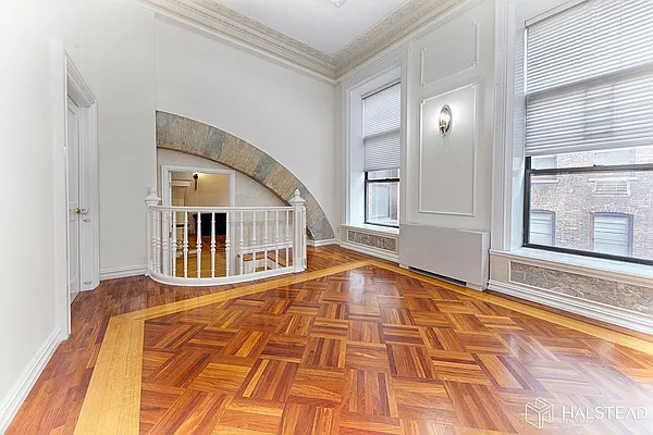 Rented by Halstead Real Estate | media 15