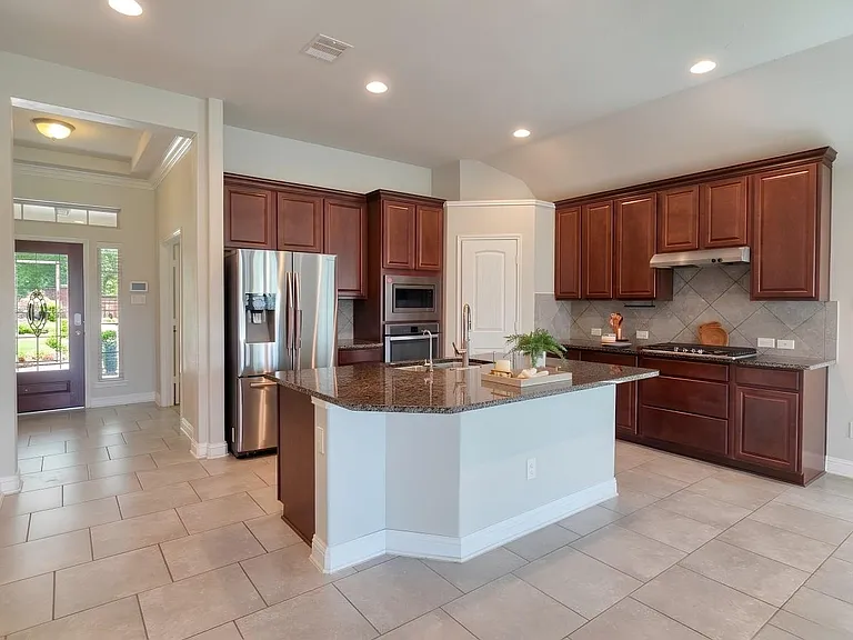8206 Oxbow Manor Ln — Photo 17