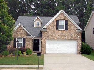 696 Hawthorn Ln, Grayson, GA 30017