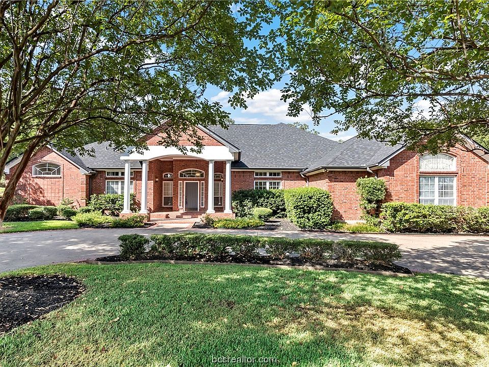 1st image of 4600 Spyglass Ct