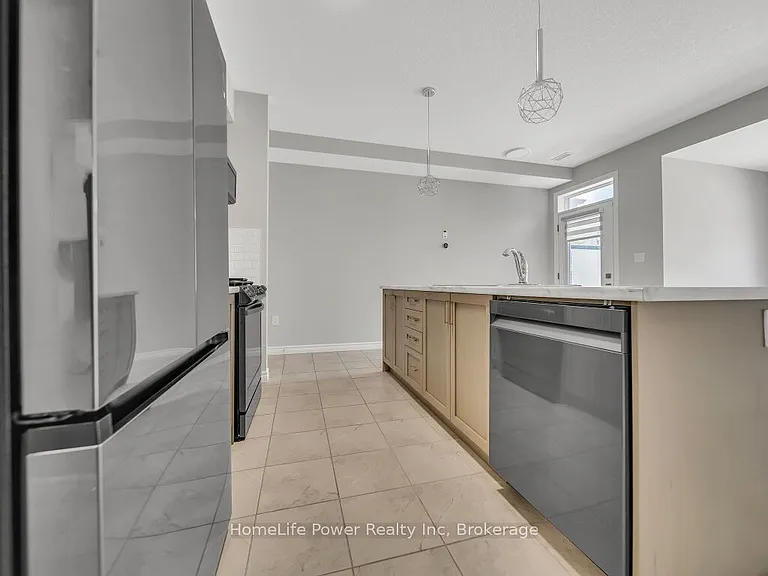 445 Ontario St S #89 — Photo 16