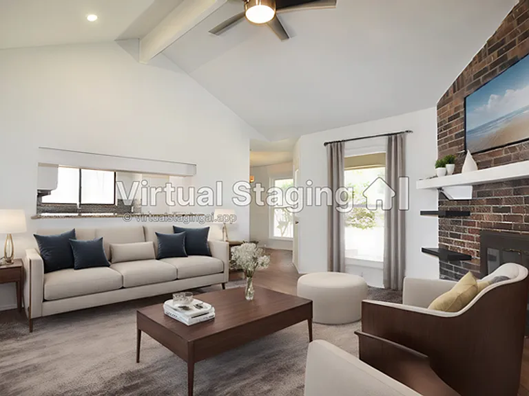 205 Juniper Dr — Photo 1