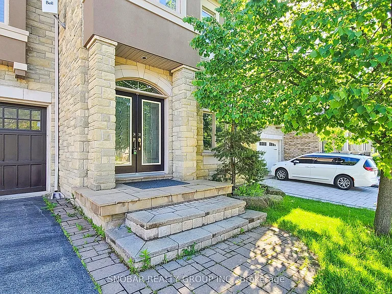 2213 Blackbird Ct — Photo 2