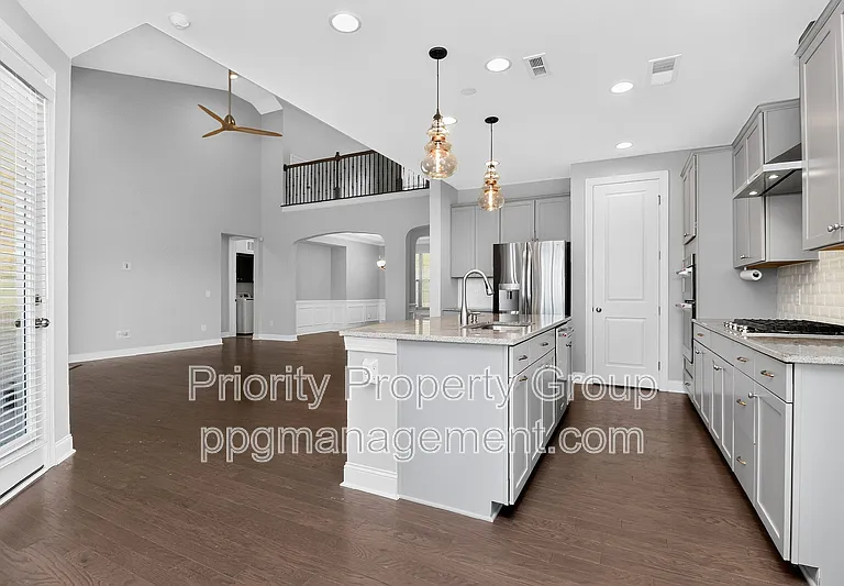 16436 Palisades Commons Dr — Photo 7