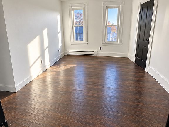 5th image of 430 Washington Ave #3