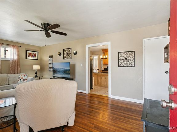 5th image of 131 Nelson Dr