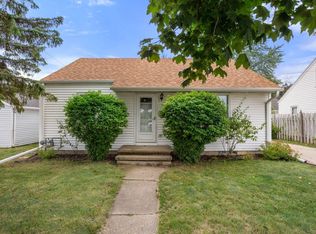 1901 N Locust St, Appleton, WI 54914