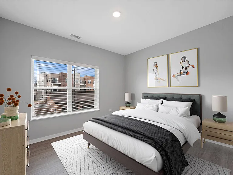 Lincoln Station Rowhomes — Photo 6