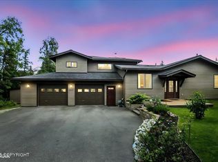 5596 Dalzell Cir, Anchorage, AK 99507