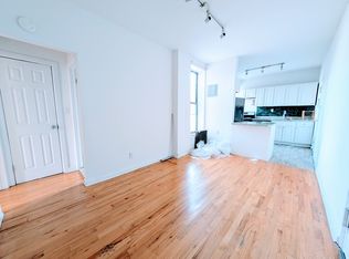 100 Hart St APT 1B, Brooklyn, NY 11206