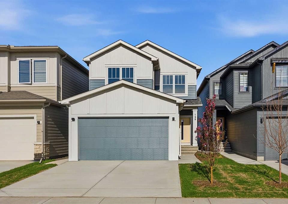 1st image of 139 W Belvedere Cres SE