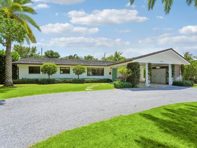 704 PELICAN Way, North Palm Beach, FL, 33408