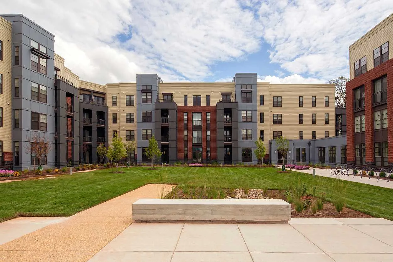 Lerner Windmill Parc — Photo 4