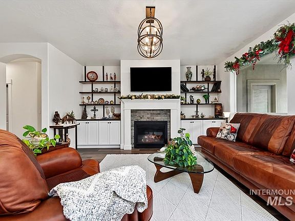 5th image of 20530 N Shepherds Pie Way