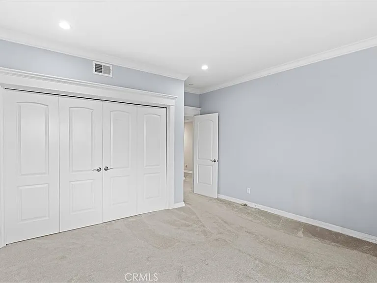 512 Esplanade #103 — Photo 29
