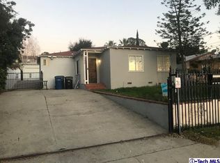 10438 Fernglen Ave, Tujunga, CA 91042