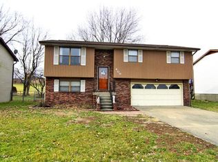 409 Broadridge Dr, Jackson, MO 63755