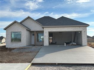 201 Palm St, Centerton, AR 72713