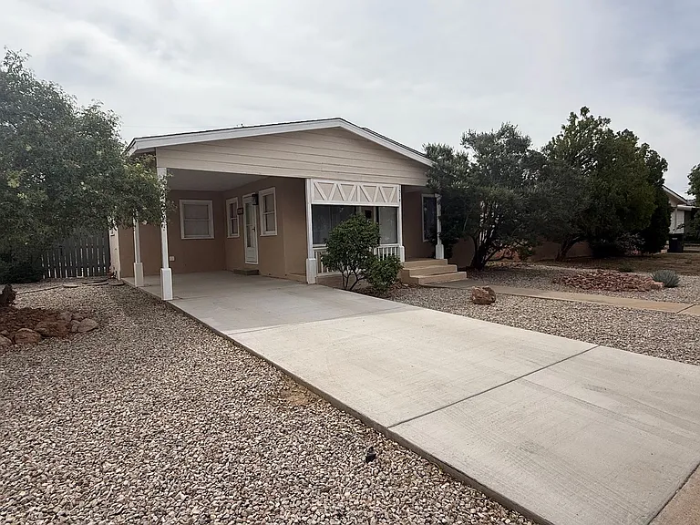 1514 Utah Ave — Photo 2