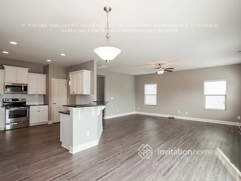 5360 Roberta Crossing Dr — Photo 4