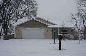 1st image of 35 Maria Ln