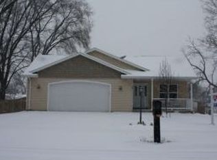 35 Maria Ln, Fond Du Lac, WI 54935