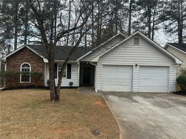 4227 Sheppard Crossing Way, Stone Mountain, GA 30083