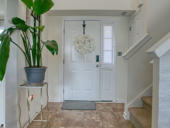 4th image of 4907 Dunlin Dr