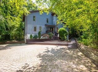 182 Lake Ave, Island Heights, NJ