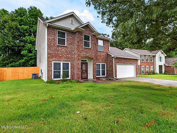4th image of 874 Ellington Dr