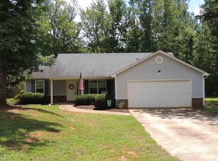 648 Handy Rd, Newnan, GA 30263