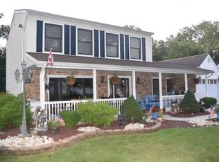 94-186 Waipahu St, Waipahu, HI 96797