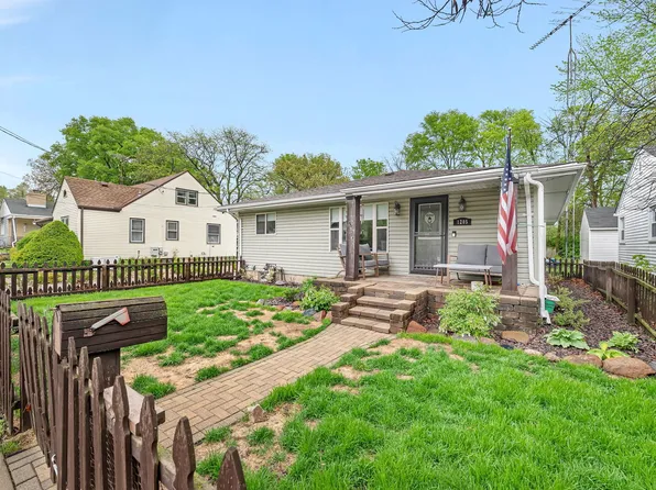 1205 Lisbon St, Morris, IL 60450