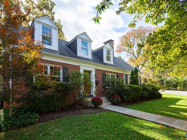1444 Plymouth Rd, Charlottesville, VA 22903