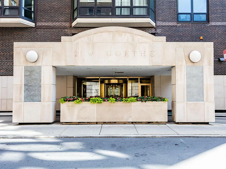 Building Entrance & Driveway