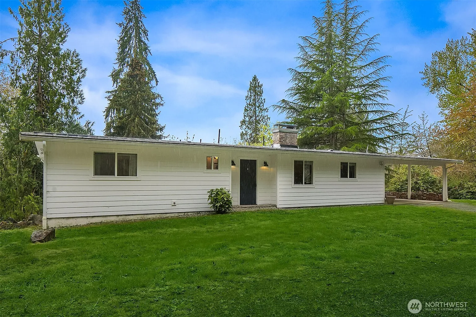 9424 Carnation Duvall Road NE photo 1