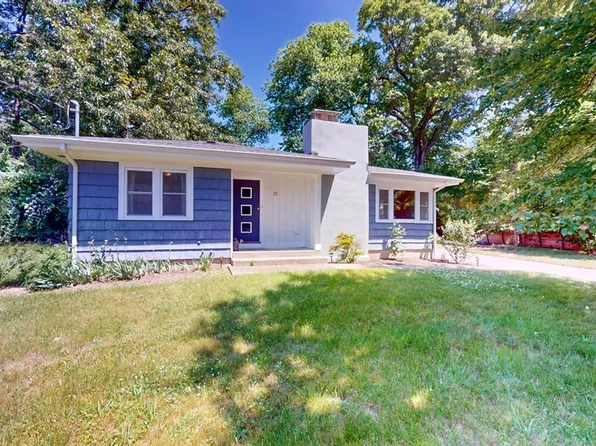 21 Sunset Rd, Wayland, MA 01778